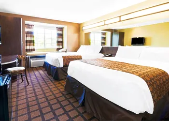 Microtel Inn & Suites by Wyndham Macon hotel thumbnail 4