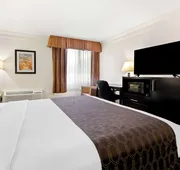 Best Western Riverside Inn hotel detail image 7