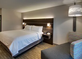 Holiday Inn Express Lexington North-Georgetown by IHG hotel thumbnail 5