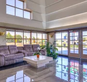 Americas Best Value Inn Phoenix Medford hotel detail image 3