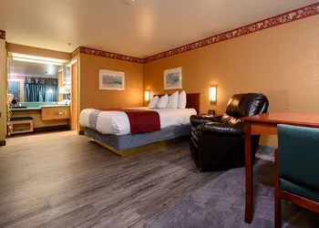 Americas Best Value Inn Phoenix Medford hotel thumbnail 6