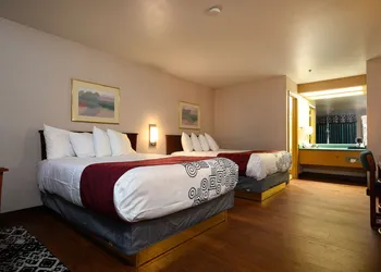 Americas Best Value Inn Phoenix Medford hotel thumbnail 8
