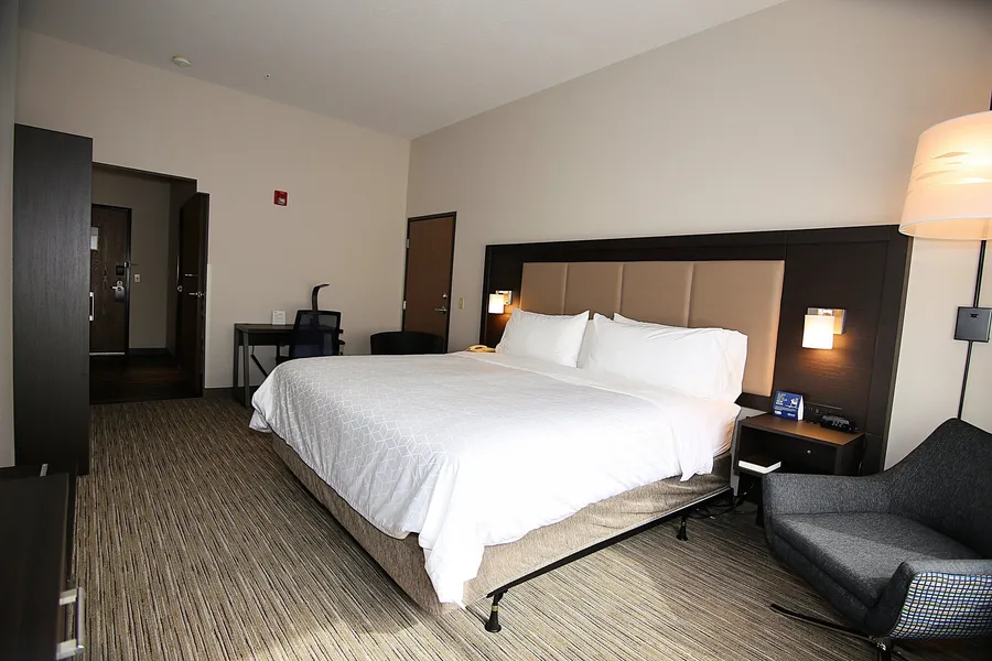 Holiday Inn Express & Suites Ashland by IHG hotel detail image 6