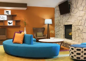 Fairfield Inn by Marriott Manhattan hotel thumbnail 2