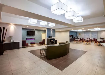 La Quinta Inn & Suites by Wyndham Odessa North hotel thumbnail 2
