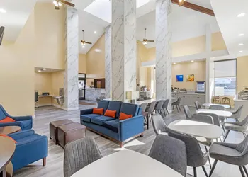 Comfort Inn & Suites Near Fallon Naval Air Station hotel thumbnail 4