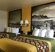 Super 8 by Wyndham Elko hotel detail image 4