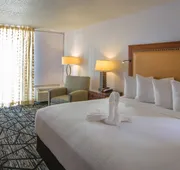 Historic Whispering Woods Hotel & Conference Center hotel detail image 4