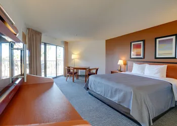 Lake Mead Inn hotel thumbnail 3