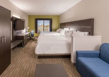 Holiday Inn Express Hotel & Suites Minden by IHG hotel thumbnail 7