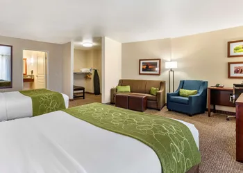 Comfort Suites Fernley hotel thumbnail 6