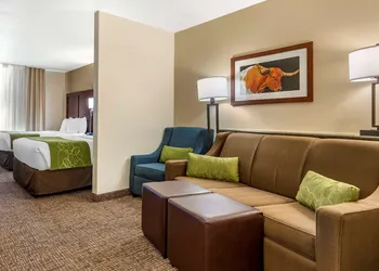 Comfort Suites Fernley hotel thumbnail 8
