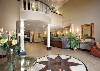 Quality Inn & Suites, Near University hotel thumbnail 2