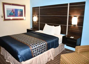 Stillwater Inn & Suites hotel thumbnail 7