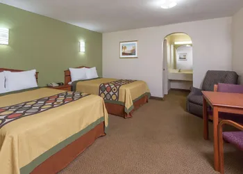 Knights Inn Franklin Ave Waco hotel thumbnail 5