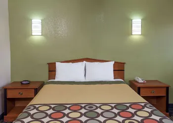 Knights Inn Franklin Ave Waco hotel thumbnail 6