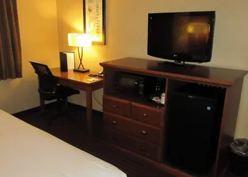 Quality Inn & Suites Stillwater hotel thumbnail 8