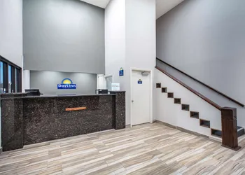 Days Inn by Wyndham Waco Near Downtown/University hotel thumbnail 5