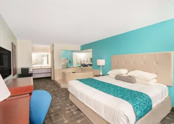 Howard Johnson by Wyndham Aiken hotel thumbnail 4