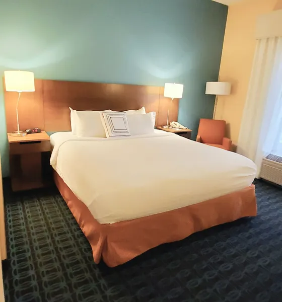 Fairfield Inn & Suites by Marriott Cleveland Avon hotel detail image 2