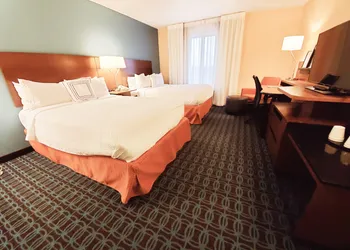 Fairfield Inn & Suites by Marriott Cleveland Avon hotel thumbnail 4