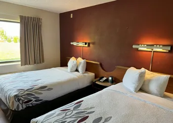 Sycamore Suites hotel thumbnail 4