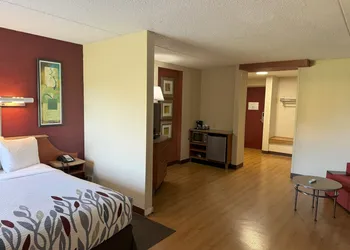 Sycamore Suites hotel thumbnail 7