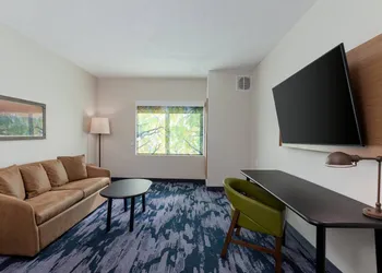 Fairfield Inn & Suites by Marriott Atlanta Stonecrest hotel thumbnail 6