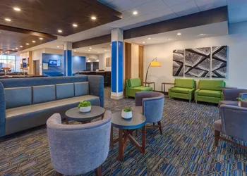 Holiday Inn Express & Suites Eau Claire West I-94 by IHG hotel thumbnail 2