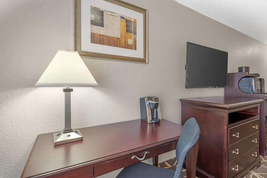Best Western Plus Eau Claire Conference Center hotel detail image 6