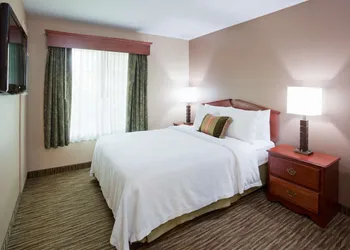 GrandStay Residential Suites - Eau Claire hotel thumbnail 6