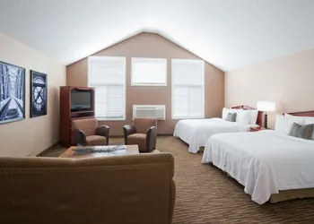 GrandStay Residential Suites - Eau Claire hotel thumbnail 8