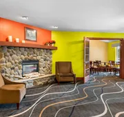 Econo Lodge Inn & Suites Eau Claire South hotel detail image 3