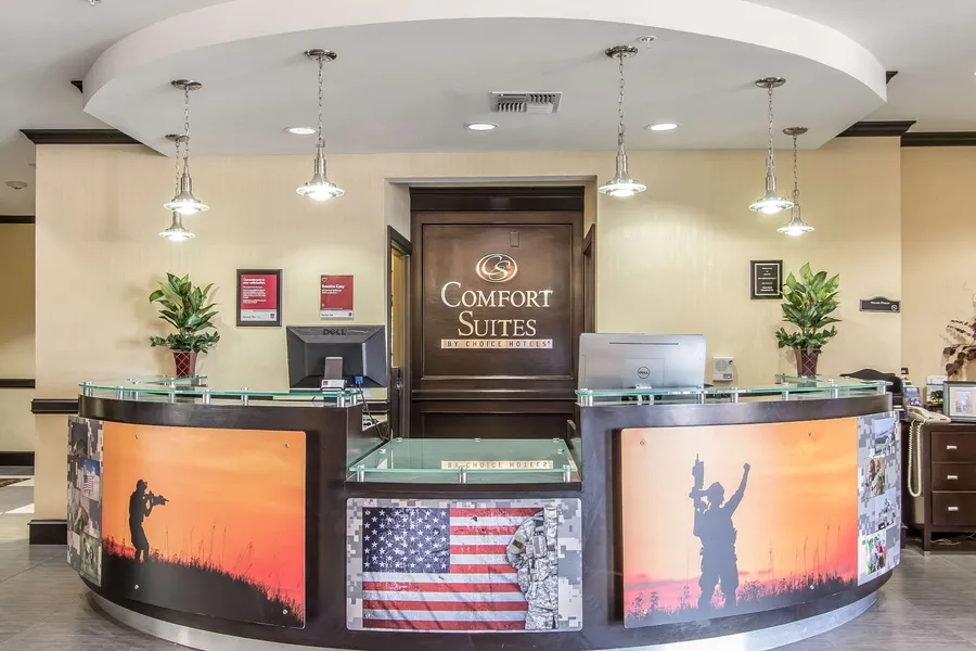 Comfort Suites Lawton Near Fort Sill hotel detail image 2