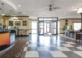 Comfort Suites Lawton Near Fort Sill hotel thumbnail 5