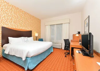 Fairfield Inn & Suites by Marriott Kingsland hotel thumbnail 7