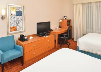 Fairfield Inn & Suites by Marriott Kingsland hotel thumbnail 8