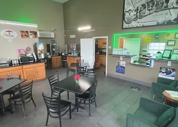 Super 8 By Wyndham Kingsland I-95/Naval Base Area hotel thumbnail 2