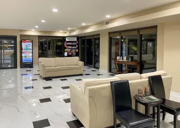 Comfort Suites Kings Bay Naval Base Area hotel thumbnail 2