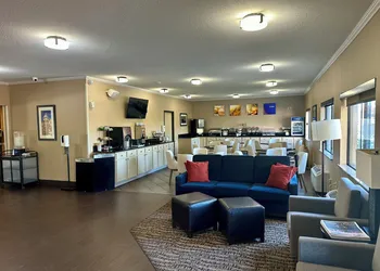Comfort Inn Moline - Quad Cities hotel thumbnail 3