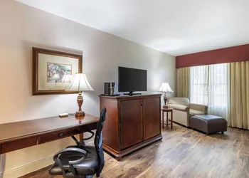 Best Western Plus Steeplegate Inn hotel thumbnail 5