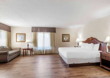Best Western Plus Steeplegate Inn hotel thumbnail 7