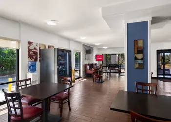 Red Roof Inn Kingsland hotel thumbnail 2
