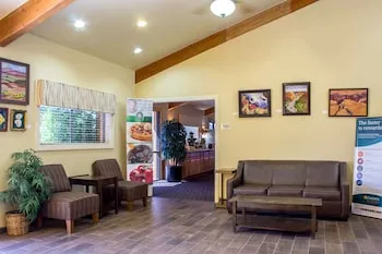 Quality Inn Wickenburg hotel thumbnail 3