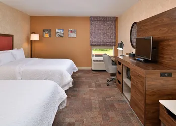 Hampton Inn Wytheville hotel thumbnail 5