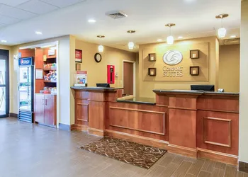 Comfort Suites Wytheville near Conference Center hotel thumbnail 4