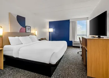 Spark by Hilton Wytheville Holston Rd I 81 hotel thumbnail 8