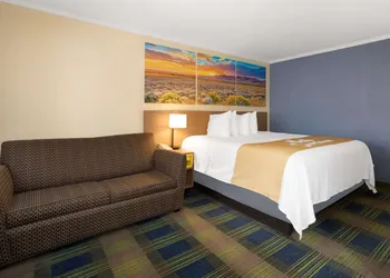 Days Inn by Wyndham Alamogordo/White Sands hotel thumbnail 7