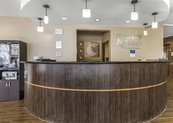 Comfort Suites Hobbs hotel thumbnail 3