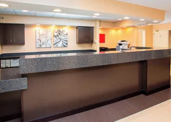 Residence Inn by Marriott Rockford hotel thumbnail 2